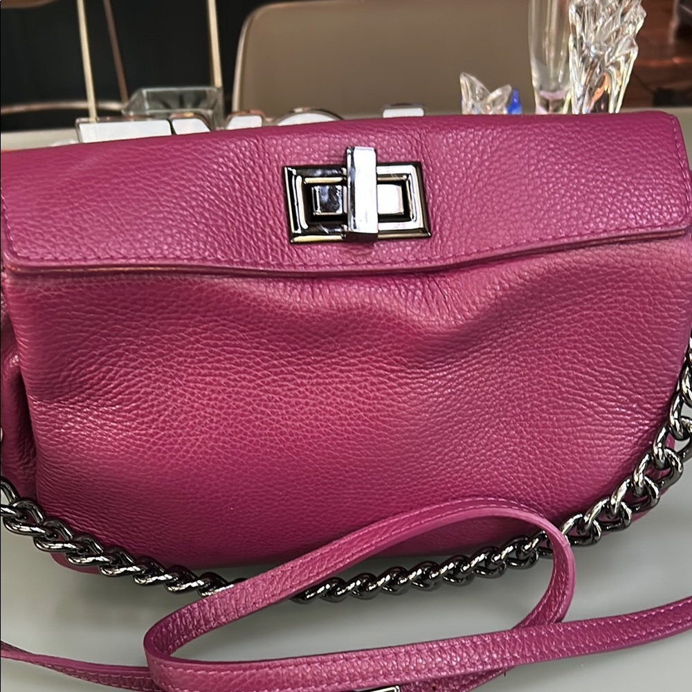 Fuchsia/Plum Leather Shoulder Bag with Chain Strap (EUC)          LIKE NEW